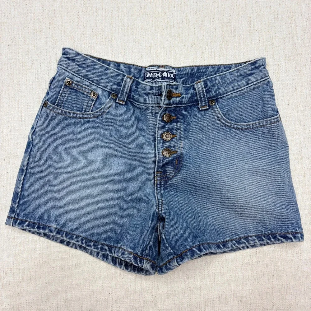 Vintage Limited Too High Waisted Denim Shorts Button Fly Light Wash SZ 12 Girls